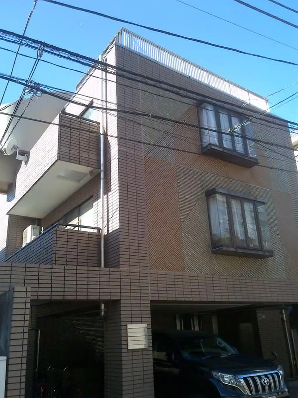 メゾン里仁 外観