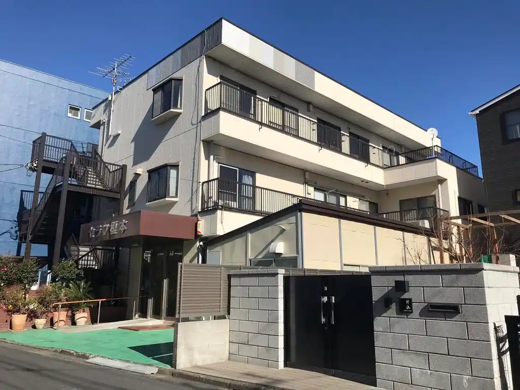 榎本ビル 外観
