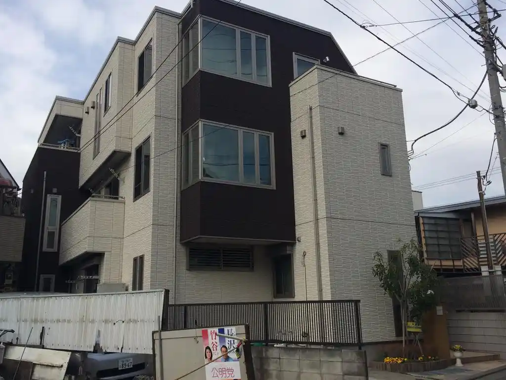 カレッタコリーナ 外観