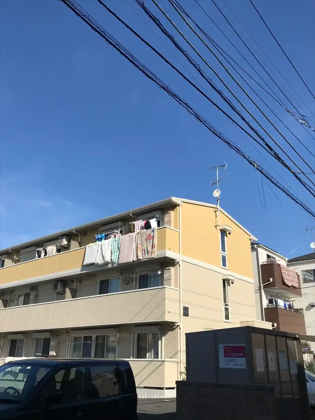 オレンジ 外観