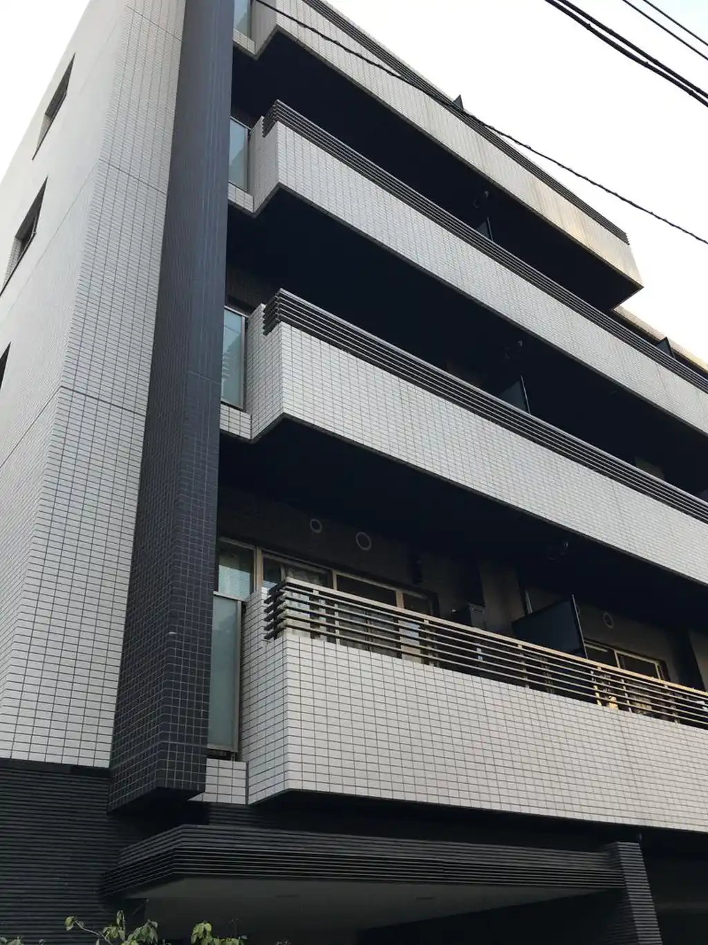 ラフィネ三田 外観