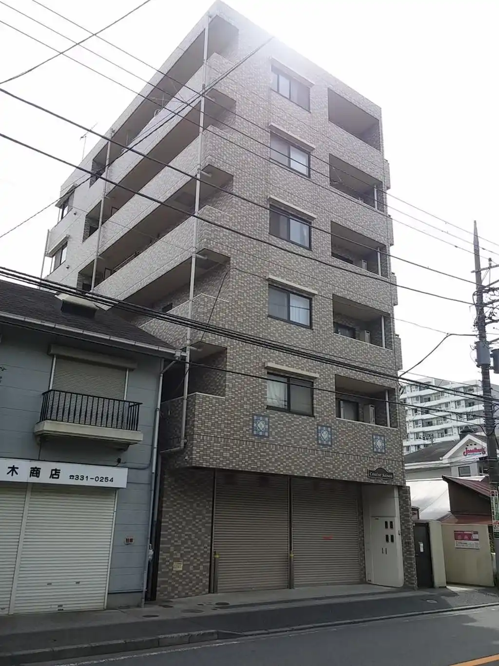 CONFOR SAISON 外観