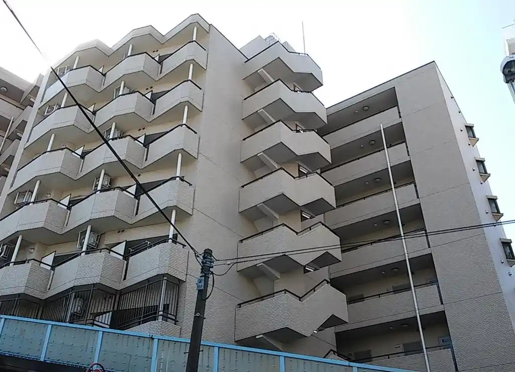 ニヴェナール二子新地 外観