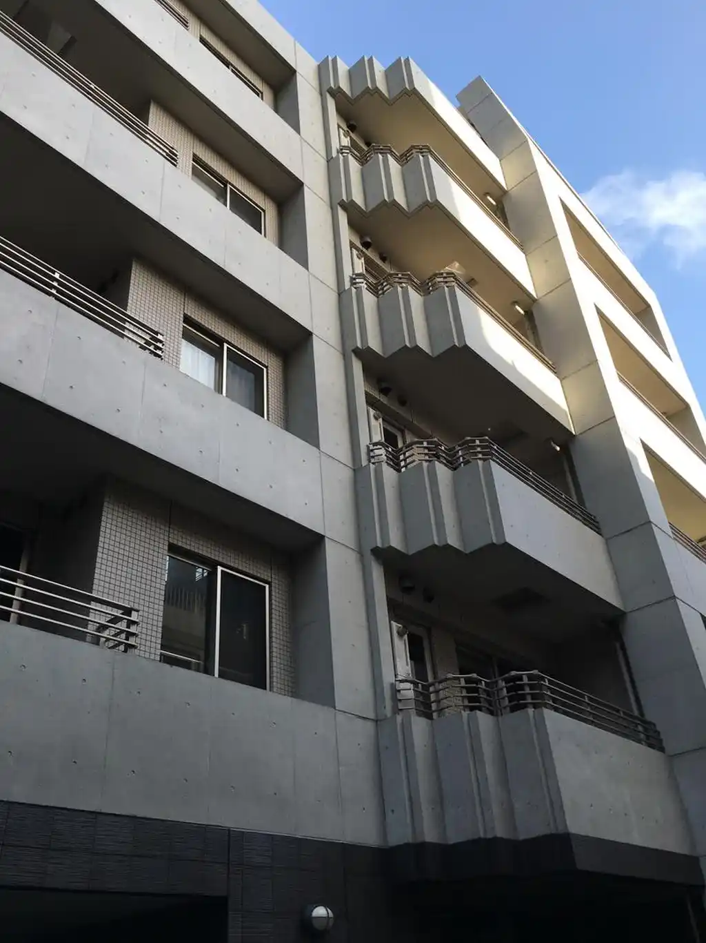 ザパームス三田 外観