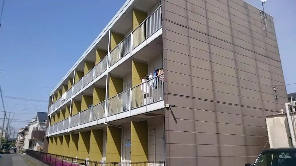 レオパレスカトル・セゾン 外観