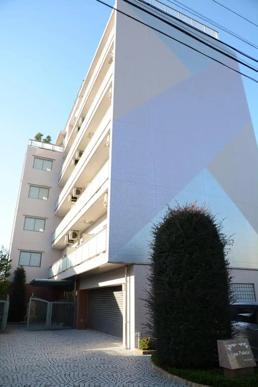 ルナパレス 外観