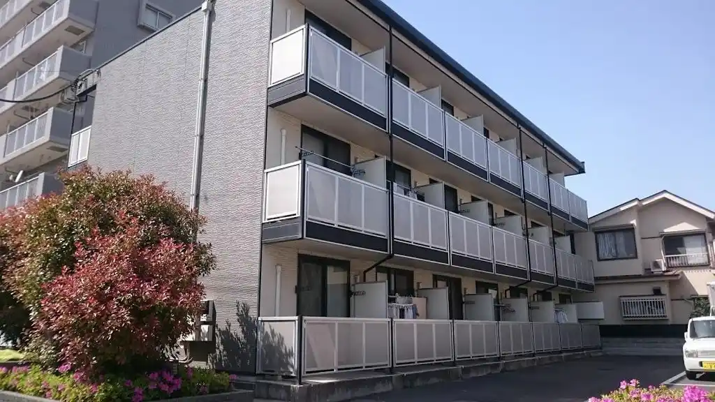 レオパレスハーモニー蕨 外観