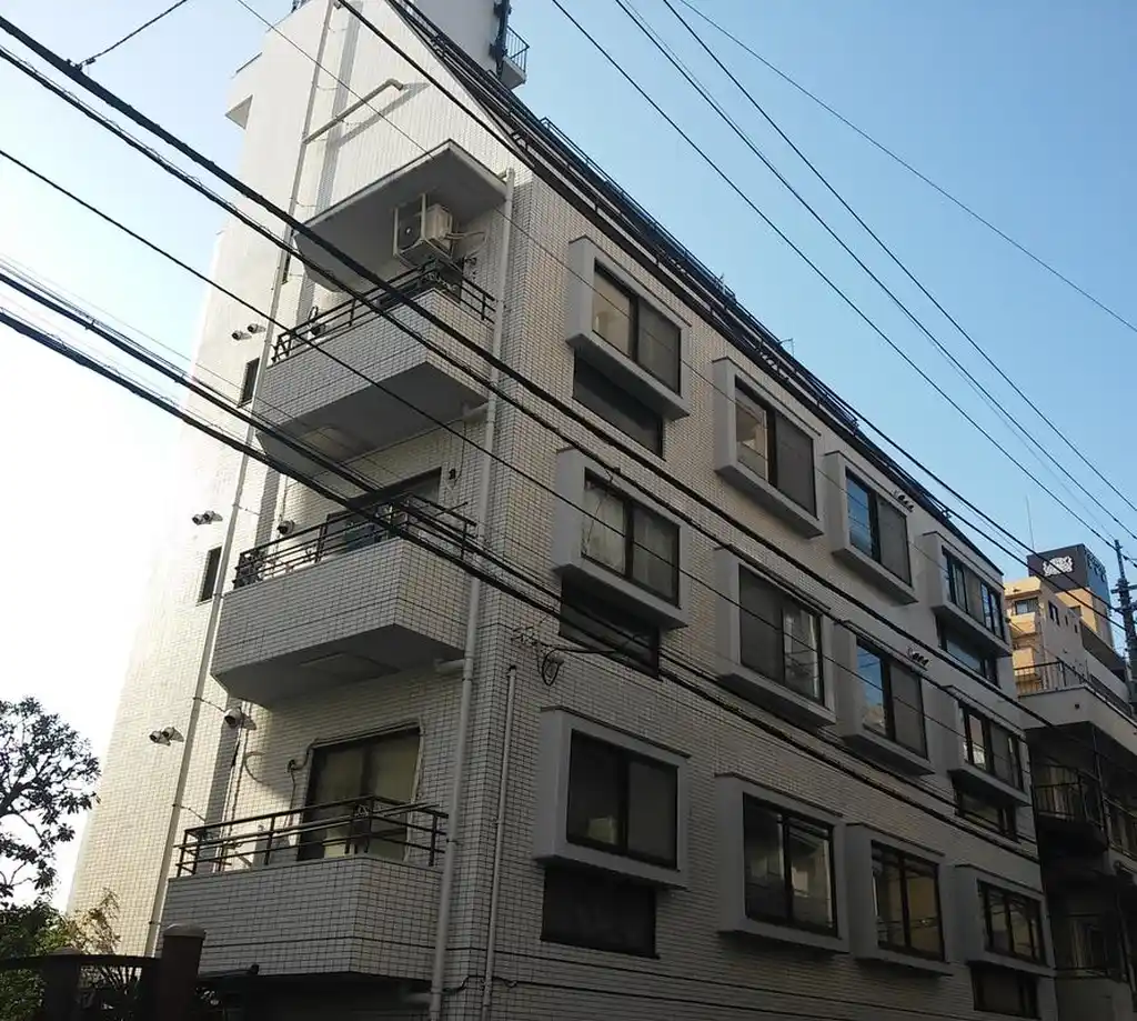 ロイヤルコート京王多摩川 外観