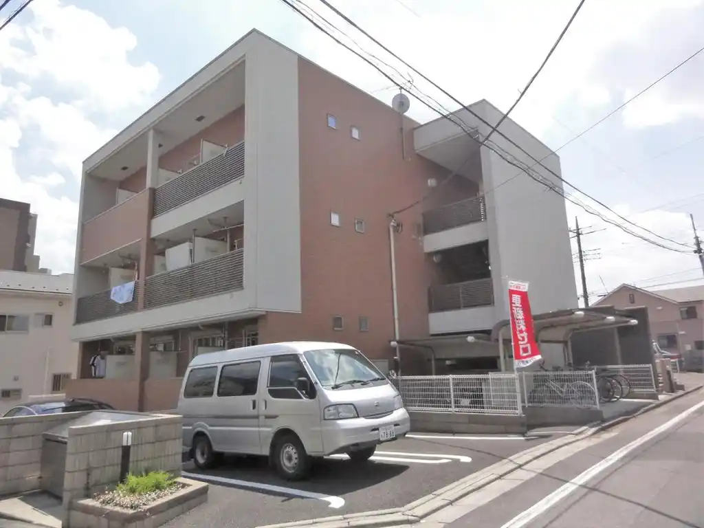 ルプチモンド 外観