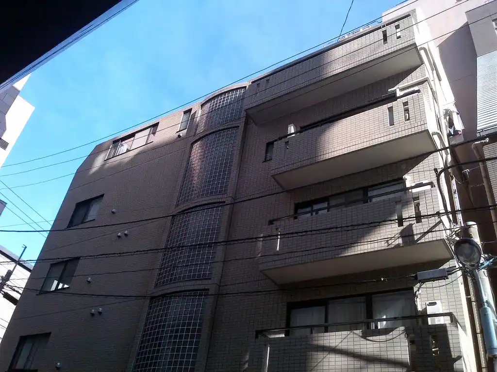 フォレストお茶の水 外観