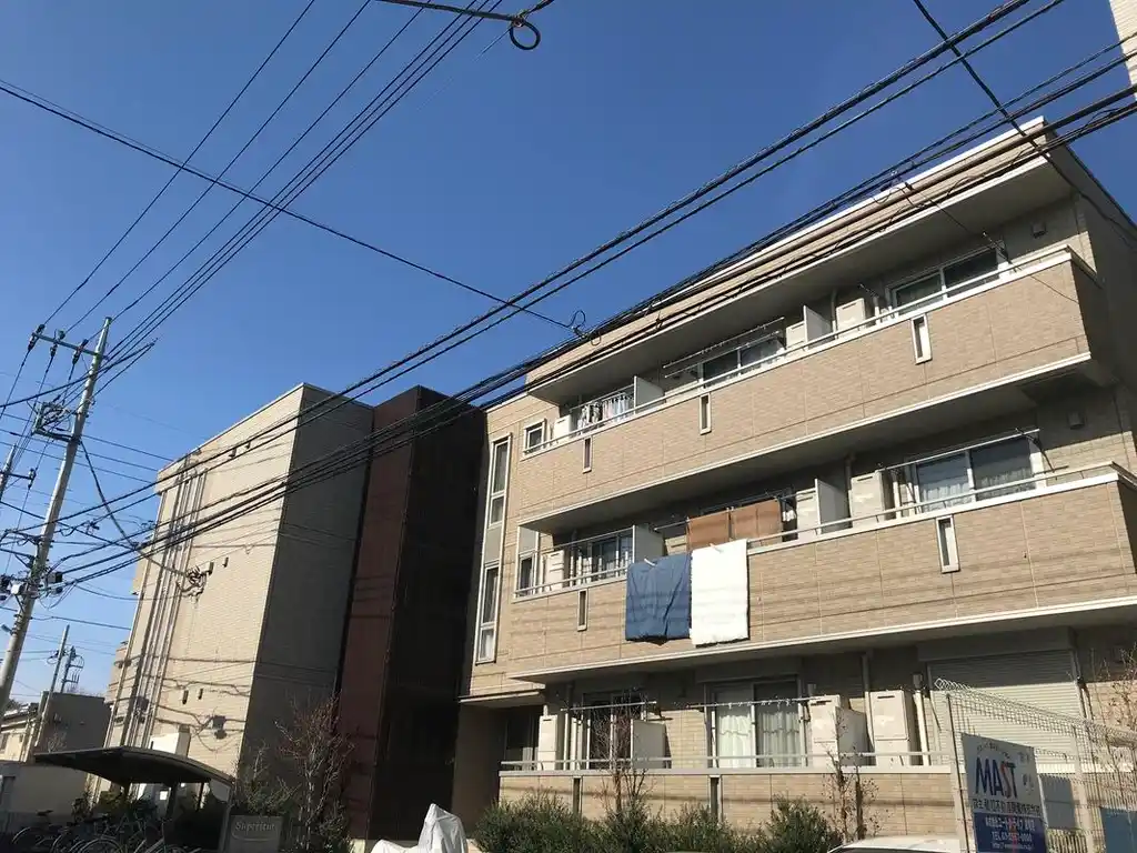 シュペリュール 外観