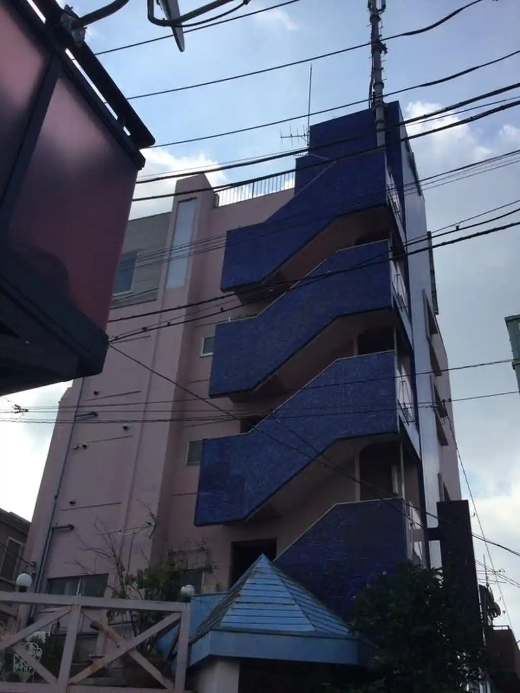 ブレーンポートビル 外観