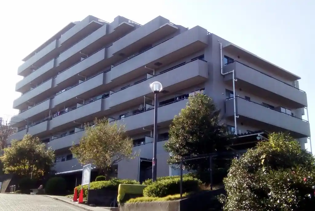 十日市場ホームズ 外観