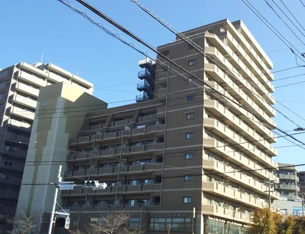 ベェルヴェル稲城 外観