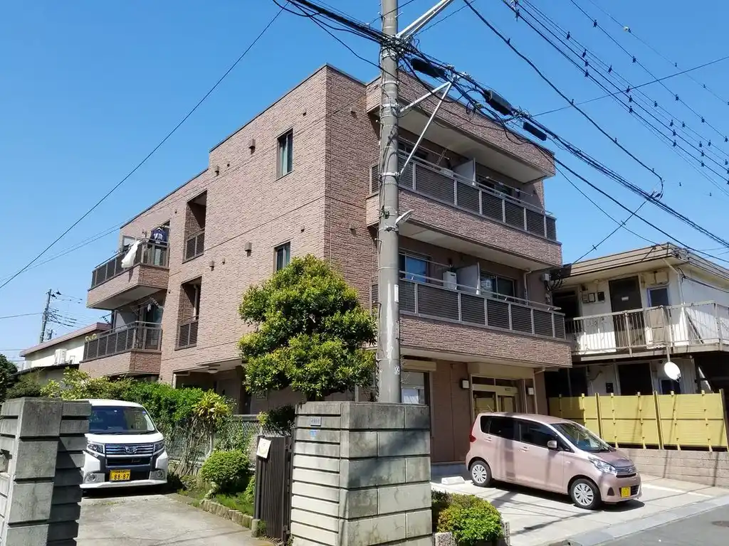 ジュネスII 外観