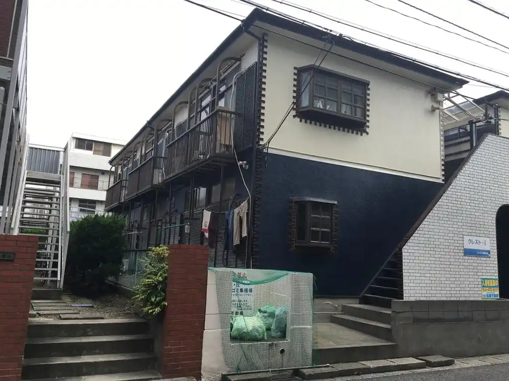 クレスト 外観