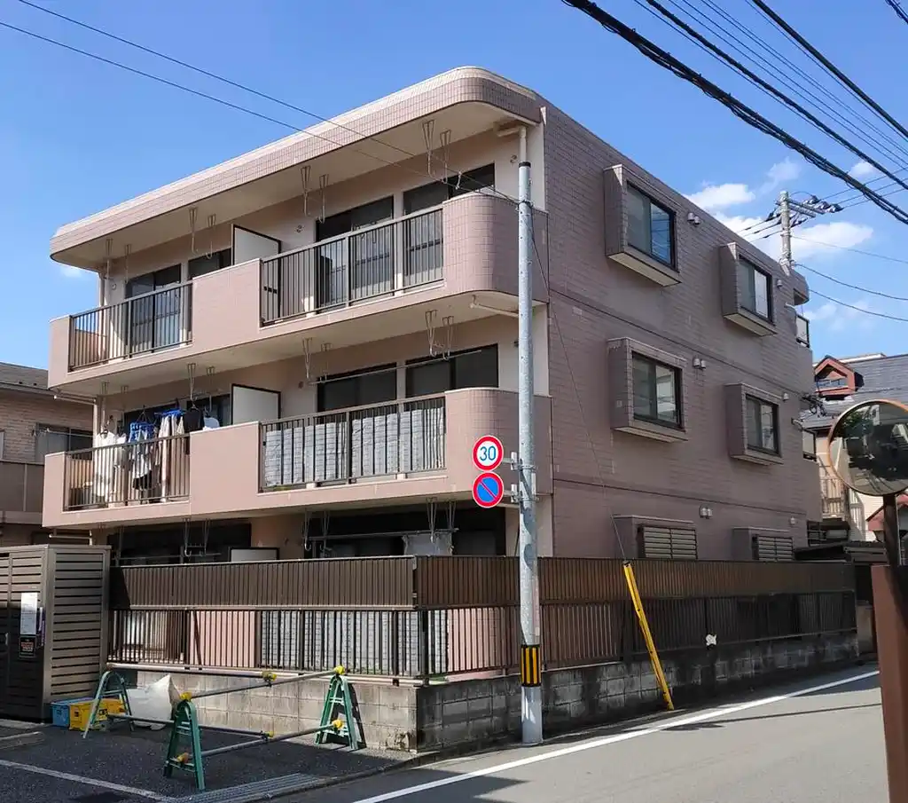 ソレーユイシダ 外観