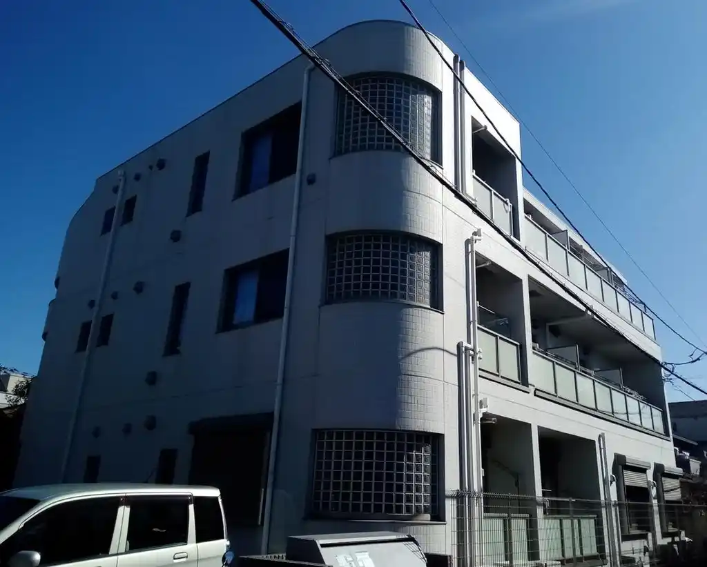LUMINUS 外観