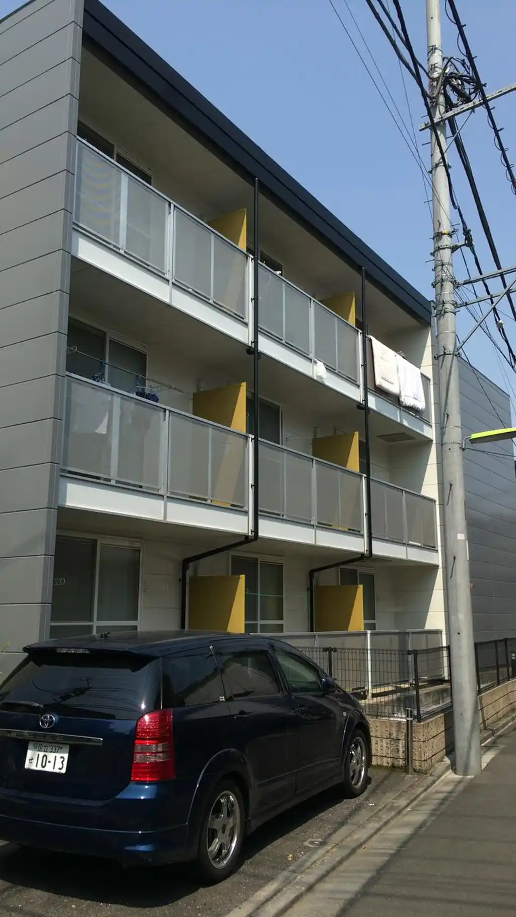 レオパレスルーエンハイム 外観