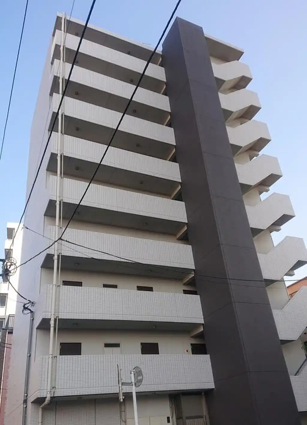 CREVISTA板橋本町 外観