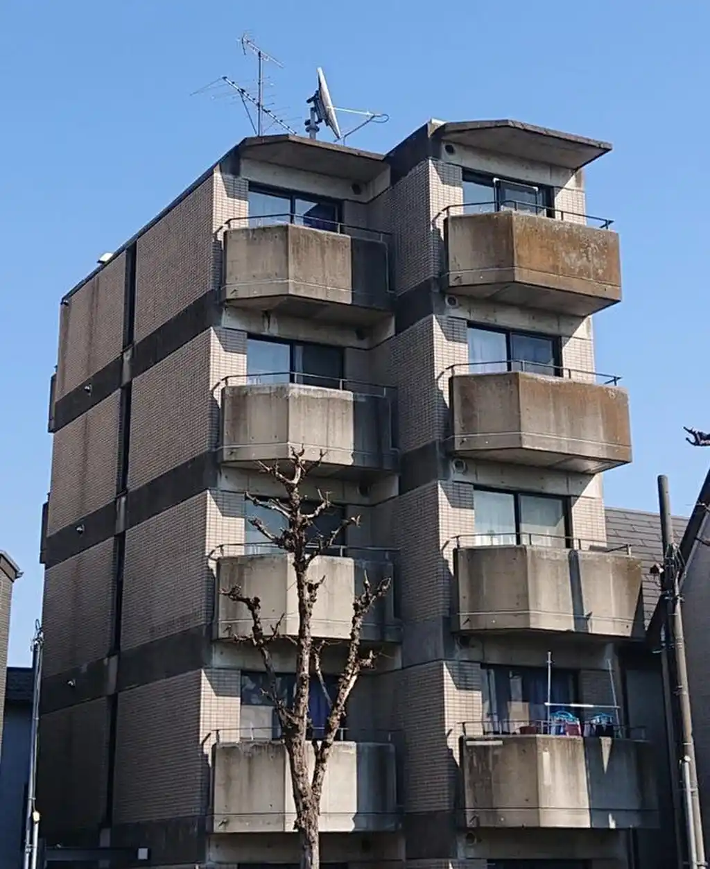 レオパレスRX常盤台第4 外観
