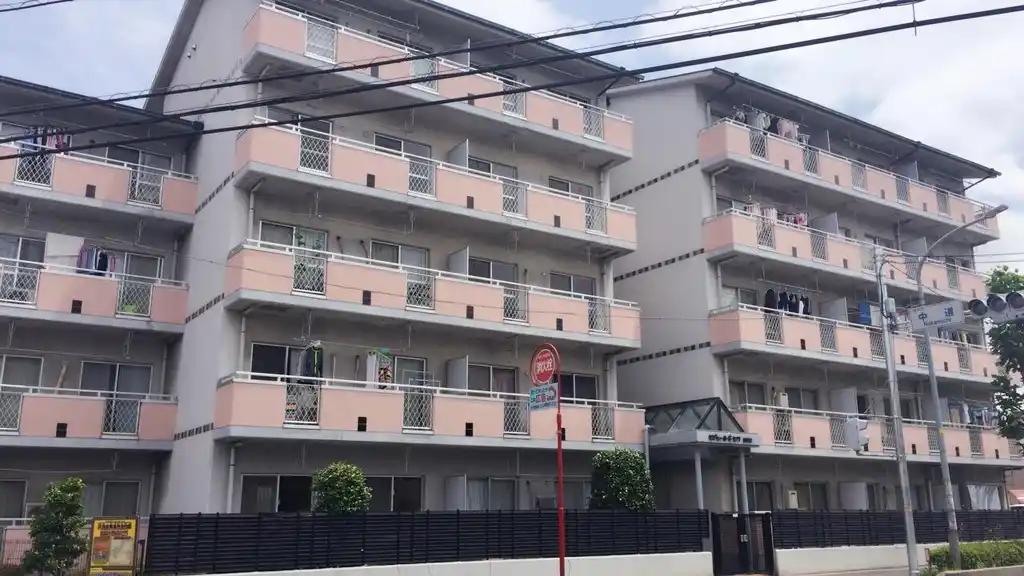 セジュール・ド・ミワ弐番館 外観