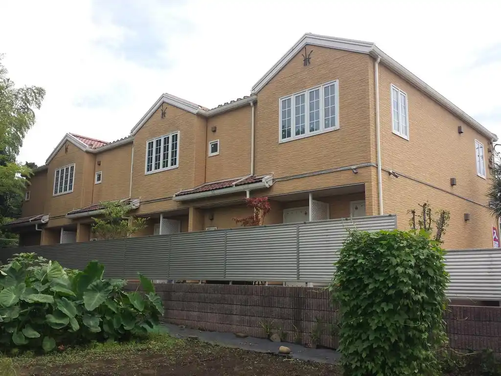 グラッツィア森野 外観