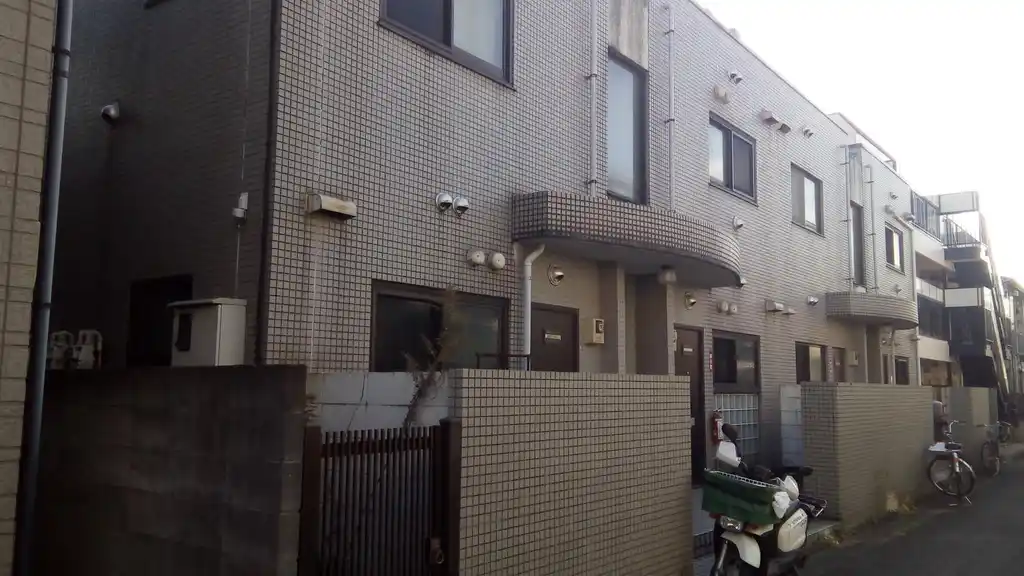 メゾンポレスタ 外観