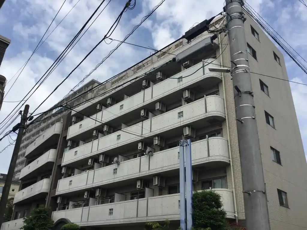 ノイエスト 外観