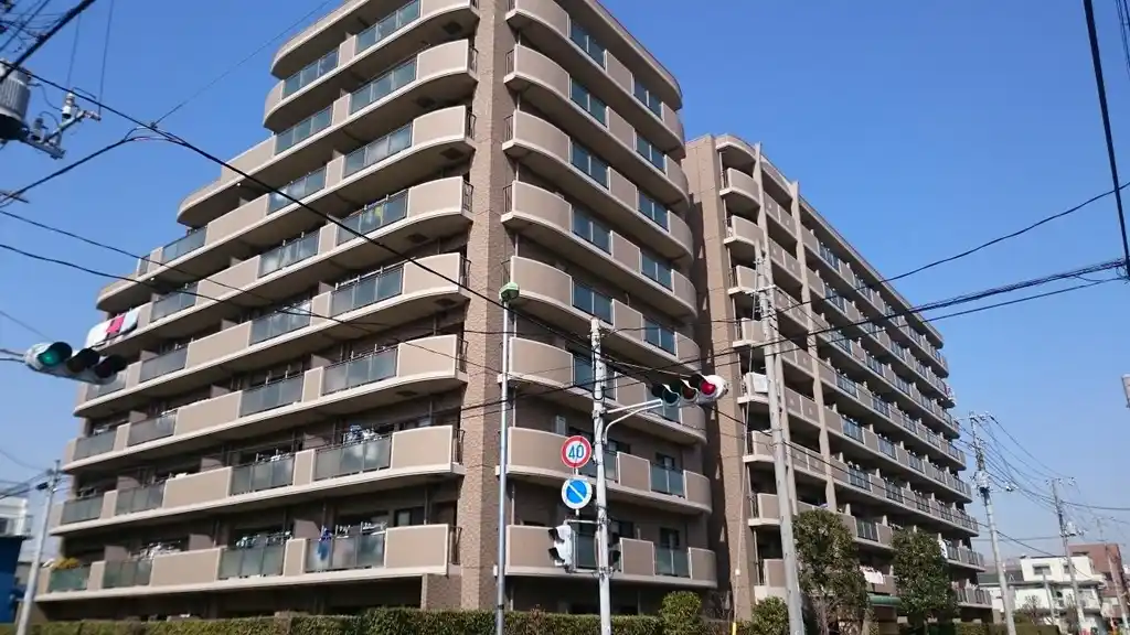 ルイシャトレ川口プレイズ 外観