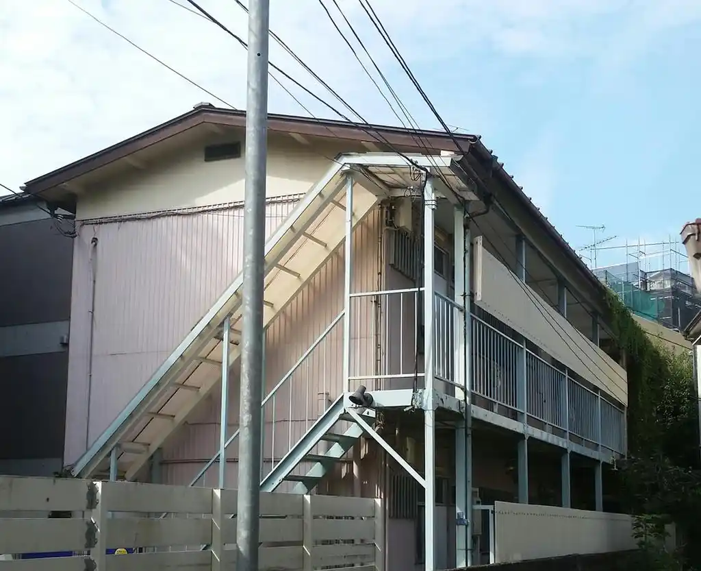 ラティール 外観