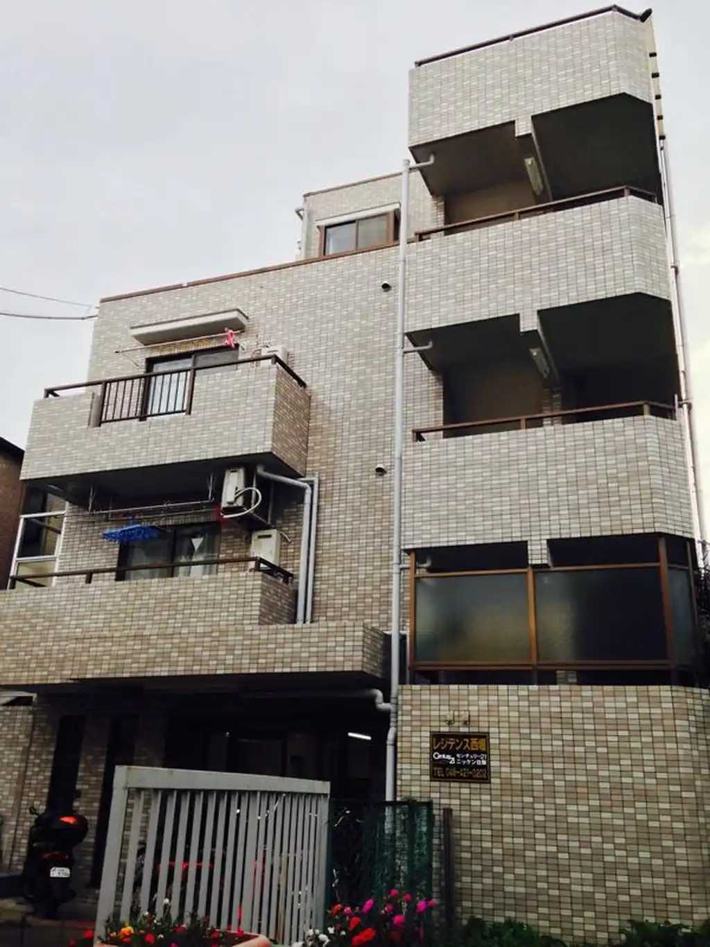 レジデンス西堀 外観