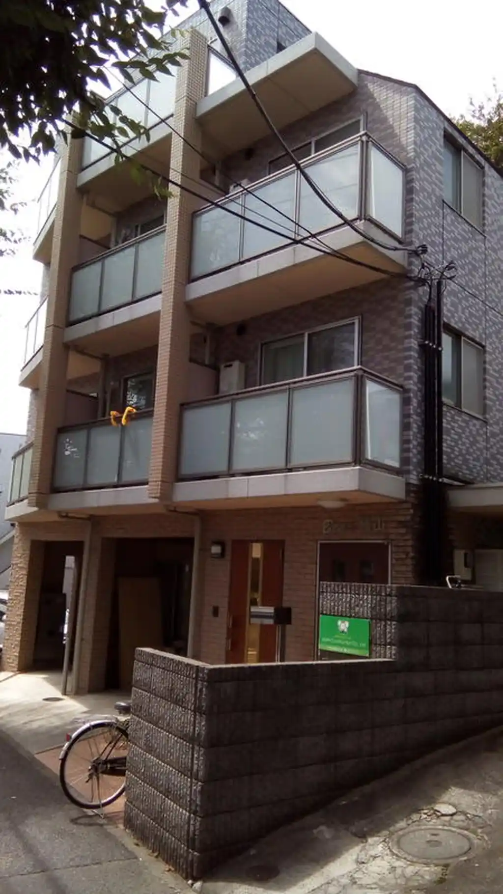 ベアー横山 外観