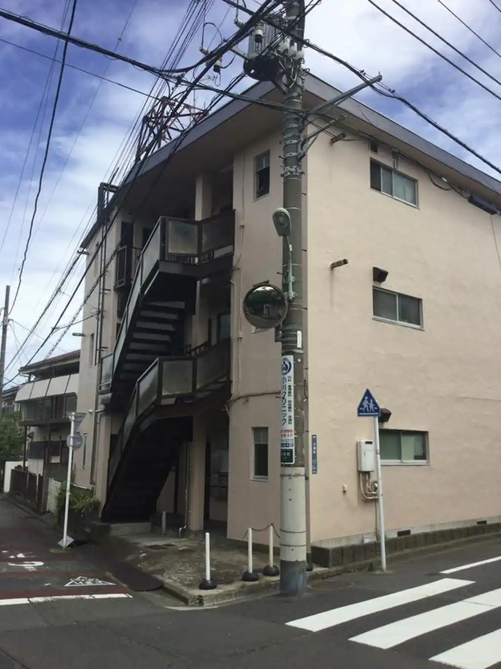 亀山ハウス 外観