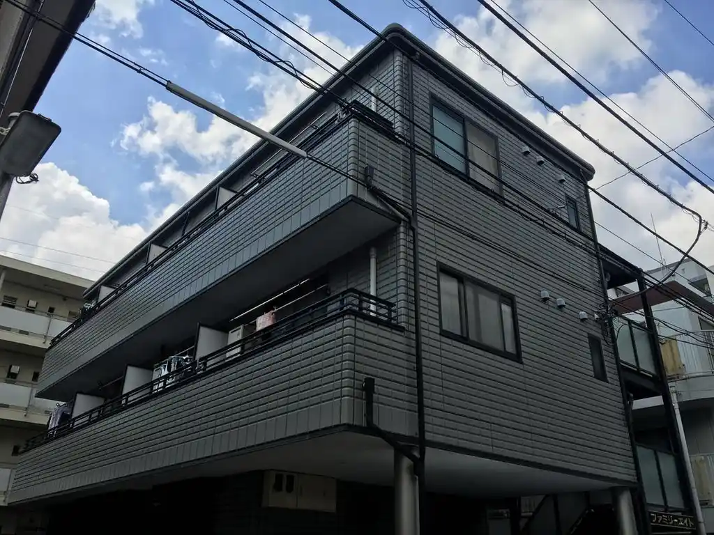 ファミリーエイト 外観