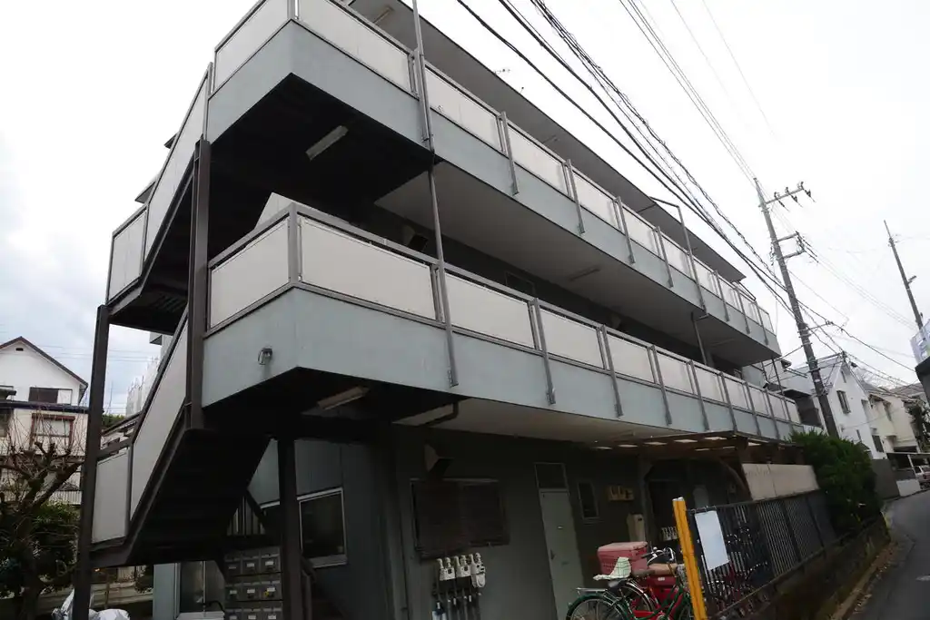 八千代ハイツ 外観