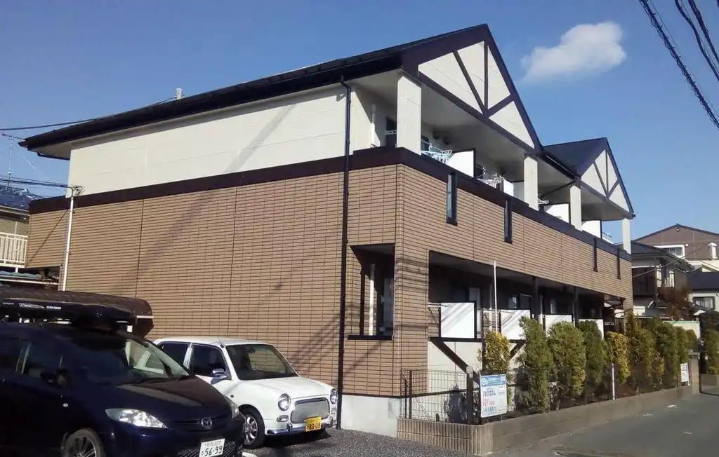 レフィナード 外観