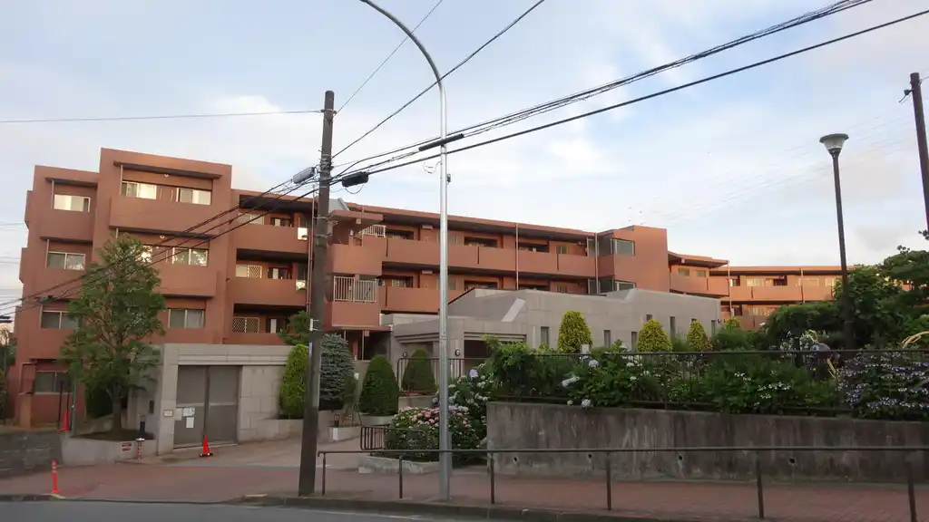 クレアガーデン横濱の丘 外観