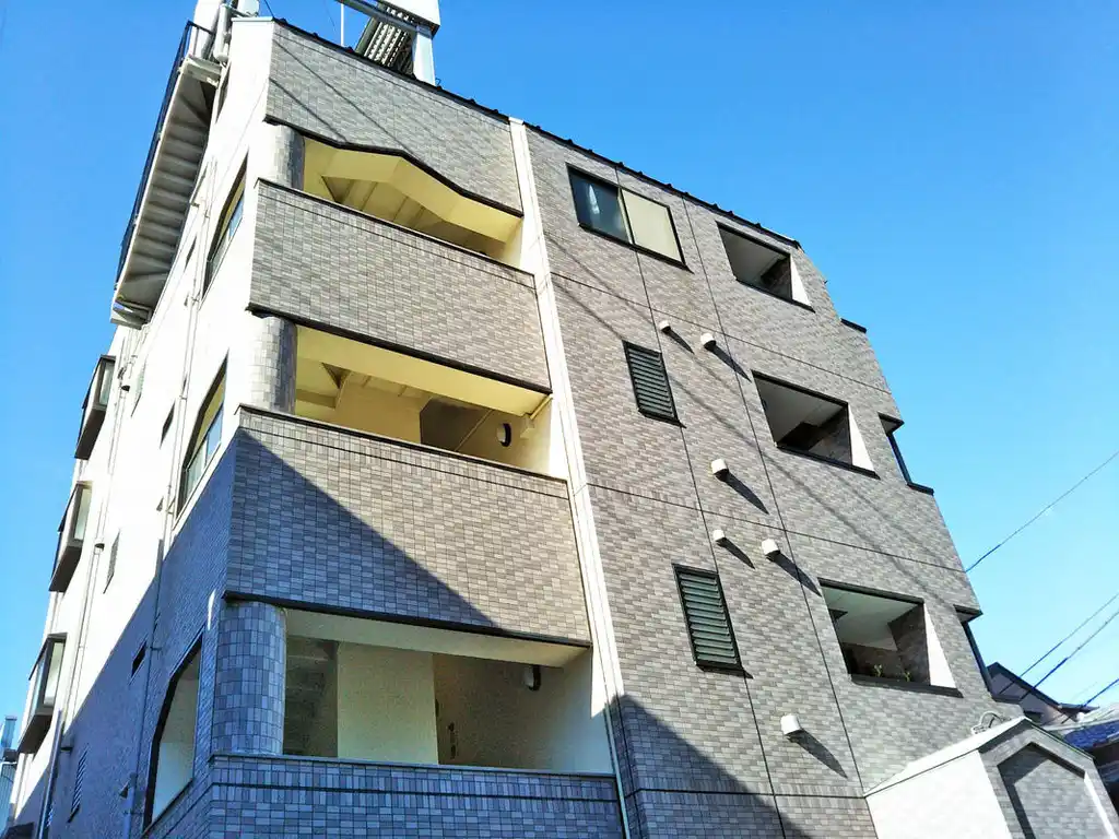 エクセレンスMIURA 外観