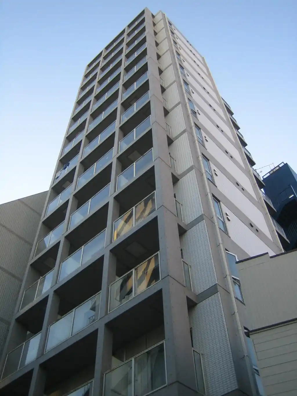 ARTESSIMOLINKDISERA 外観