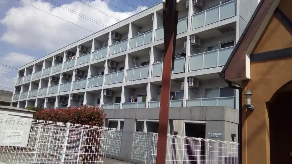 フィシオ橋本 外観