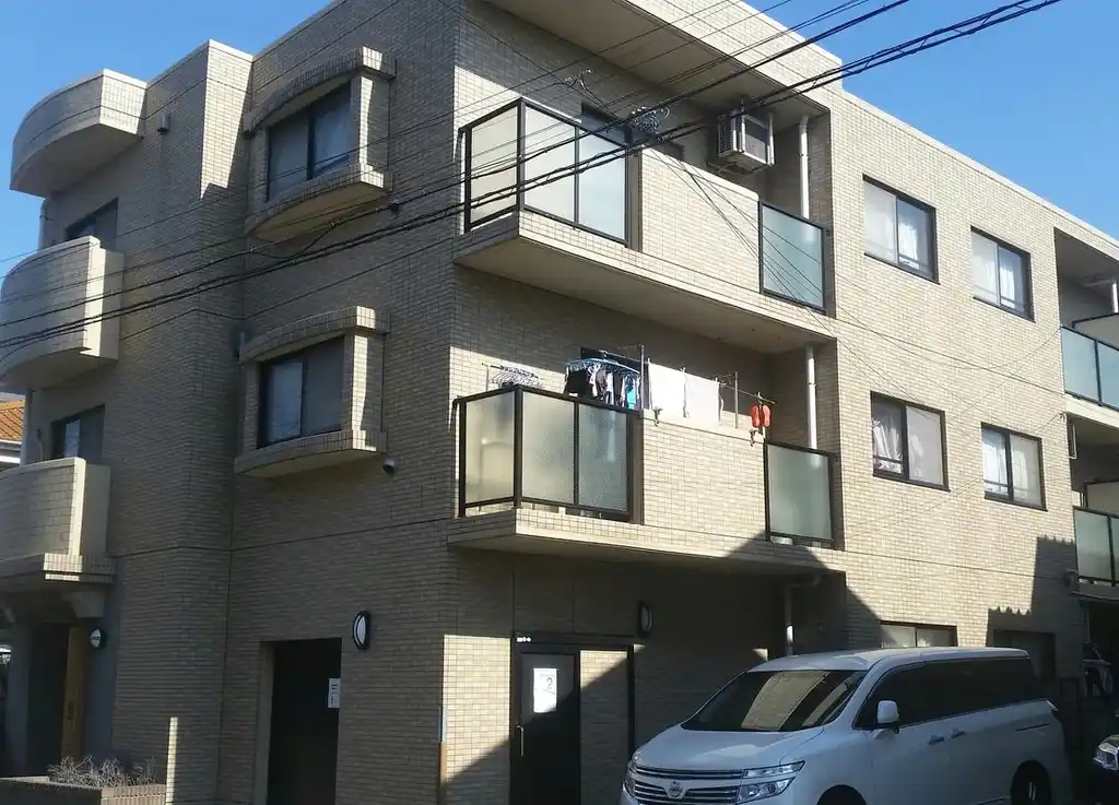 M High Crest 外観