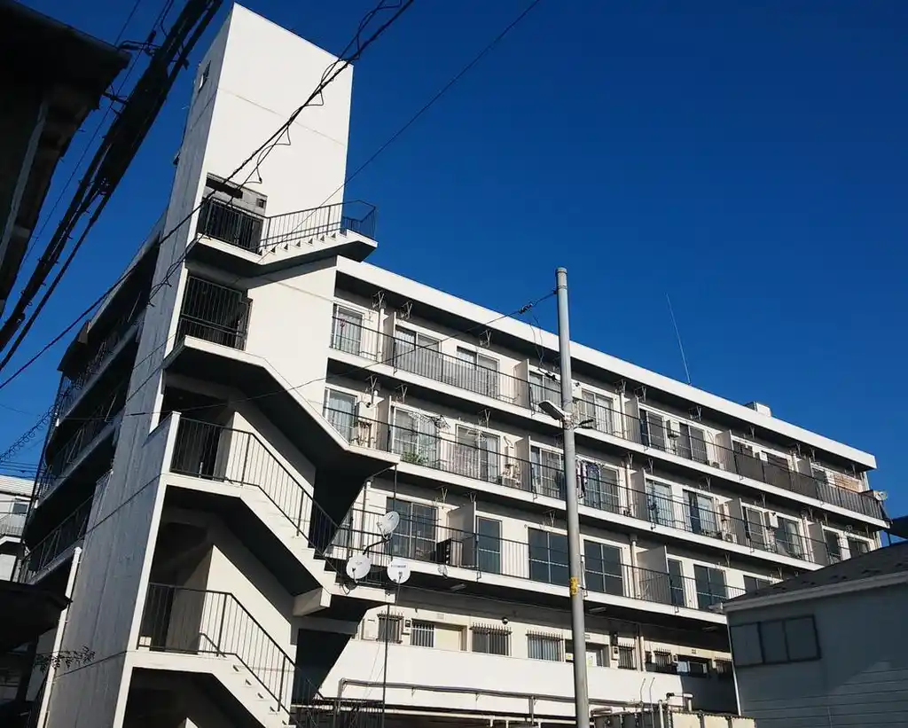 横山生麦マンション 外観