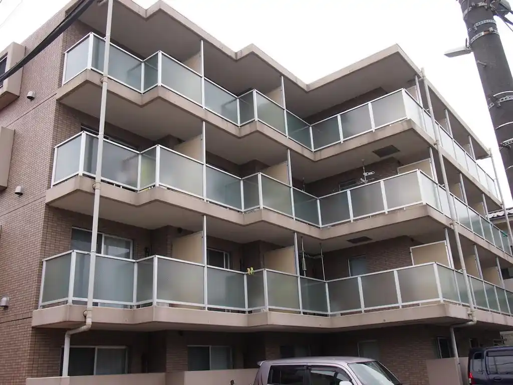 Park Court Gumyouji 外観