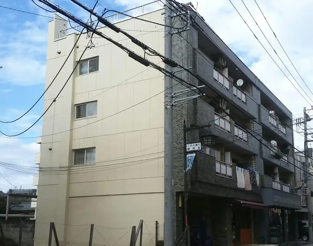 大和屋ビル 外観