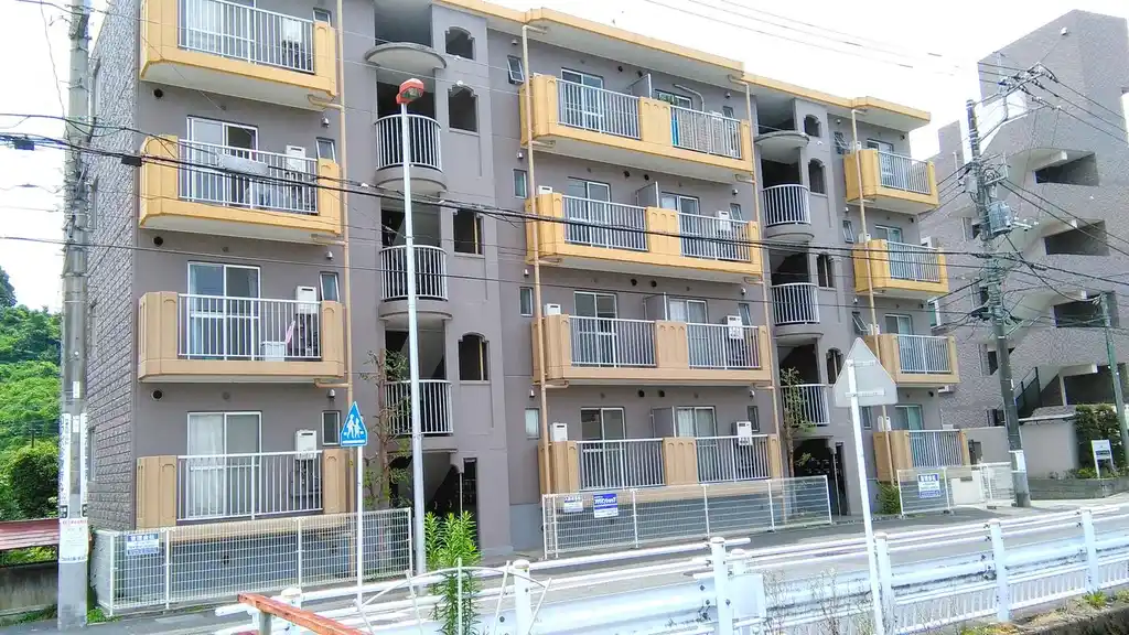 ドルチェ多摩 外観