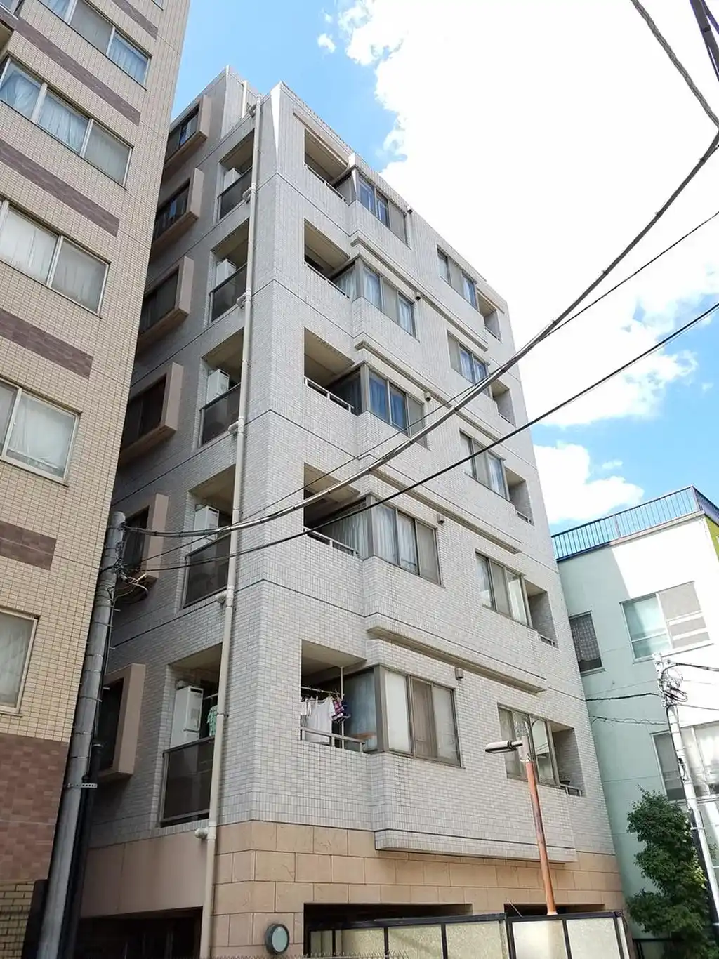 クイーンシティ元住吉 外観