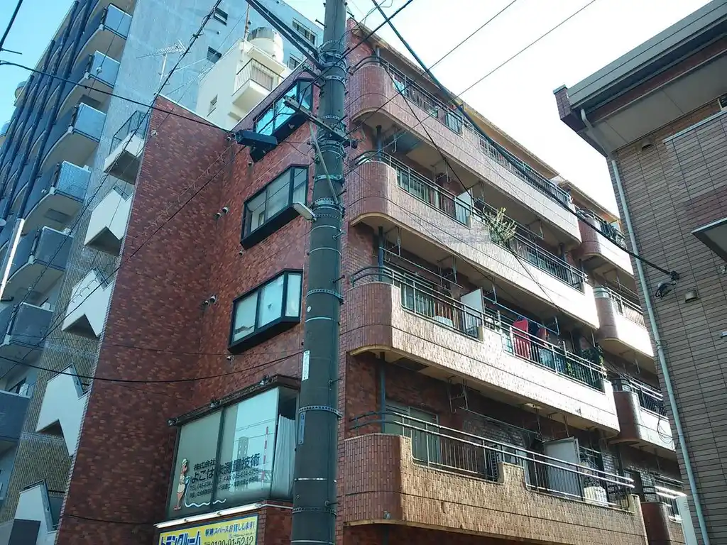 生麦百合ハイツ 外観