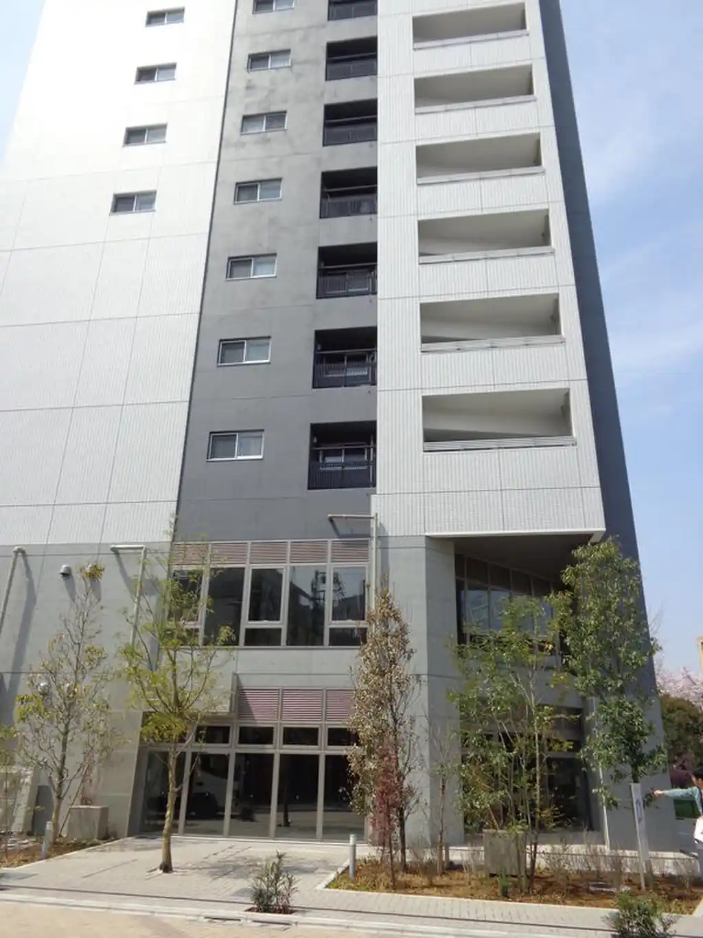 レーベン五反野ルナタワー 外観