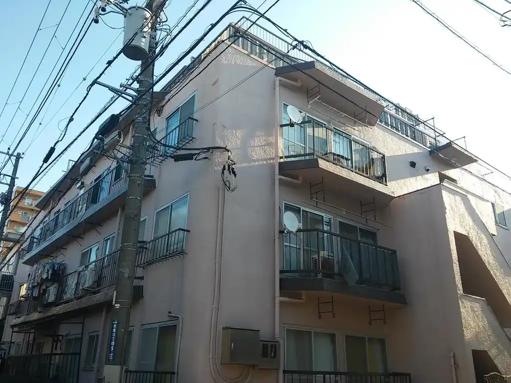 生麦第一マンション 外観